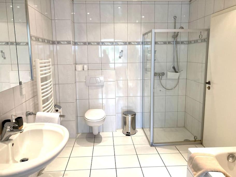 בוטרופ Helle Wohnung Mit Wintergarten - Nahe Ruhrgebiet Und Freizeitpark Movie Park מראה חיצוני תמונה