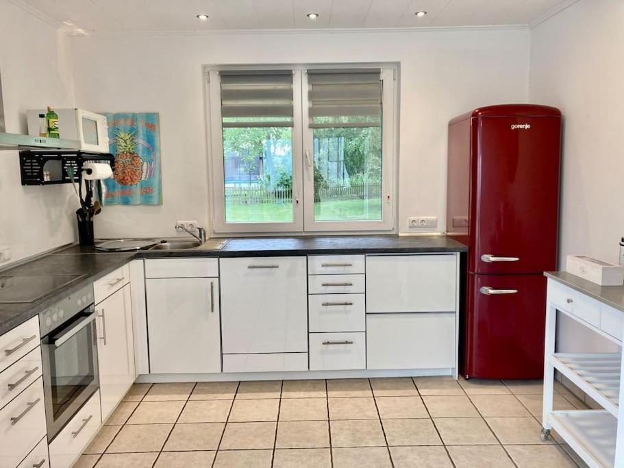 בוטרופ Helle Wohnung Mit Wintergarten - Nahe Ruhrgebiet Und Freizeitpark Movie Park מראה חיצוני תמונה
